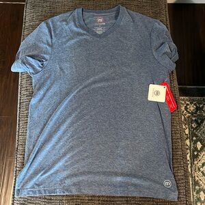 Large Travis Mathew Blue V Neck T Shirt